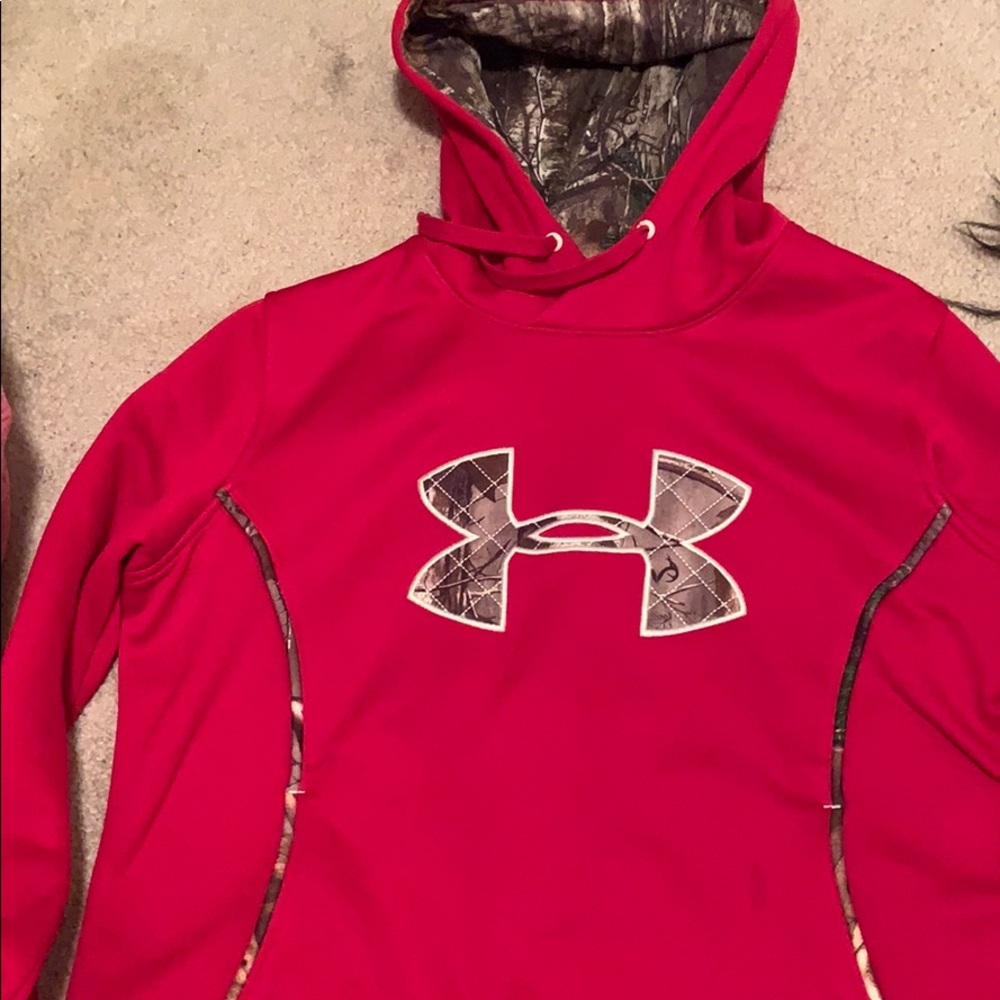women’s under armour hoodie
